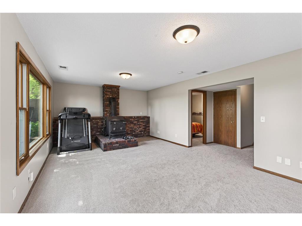 14295 55th Street N Oak Park Heights MN 55082 7080499 image25