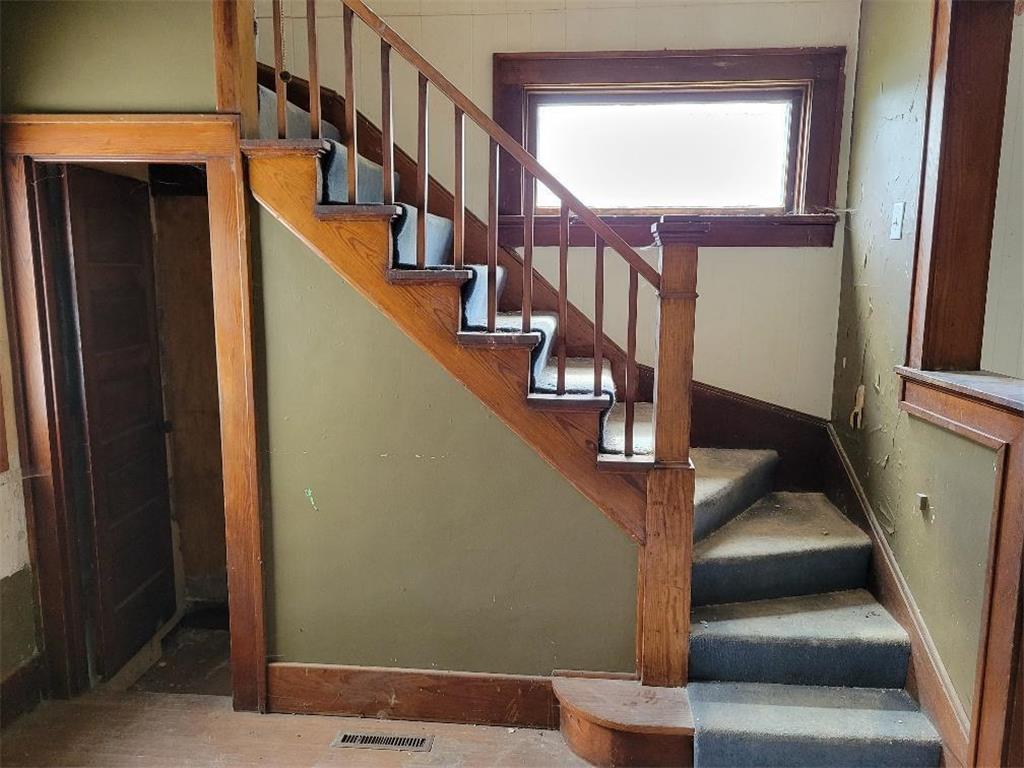 143 1st Avenue SE Wells MN 56097 6783545 image3