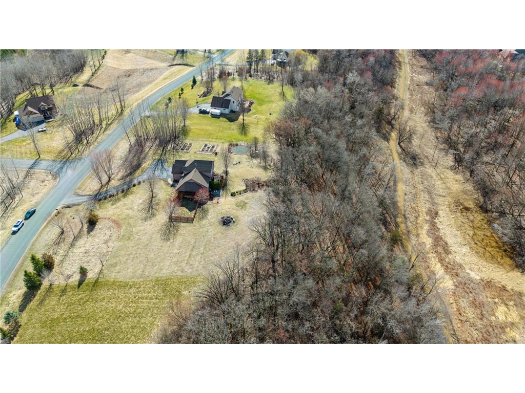 143 Heritage Trail Saint Joseph Twp WI 54082 7048208 image86