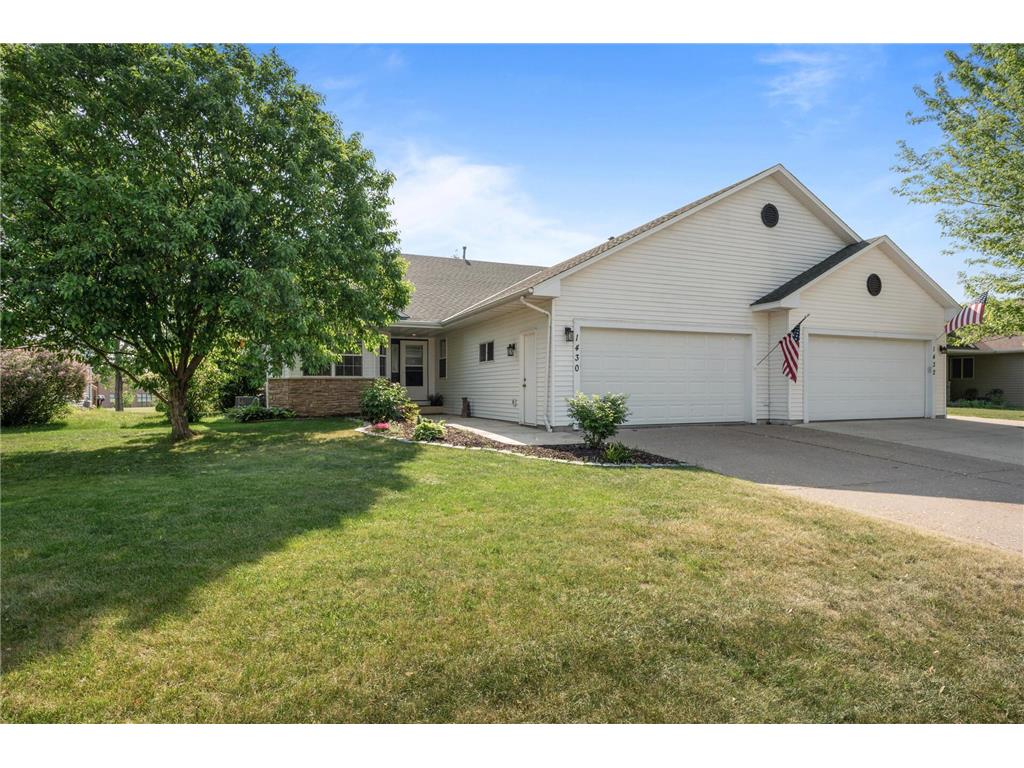 1430 Foster Street #3 River Falls Twp WI 54022 6380444 image1