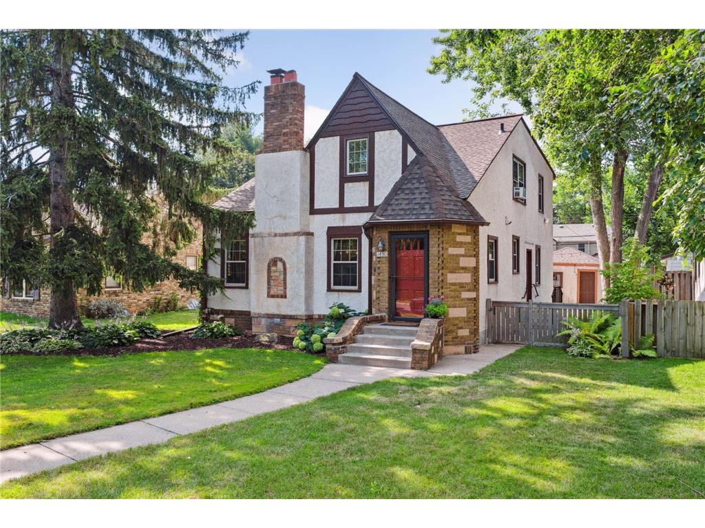 1430 Iowa Avenue W Falcon Heights MN 55108 6411673 image1