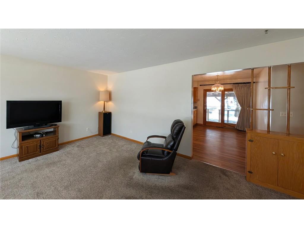 1430 N 4th Street Montevideo MN 56265 7038578 image8