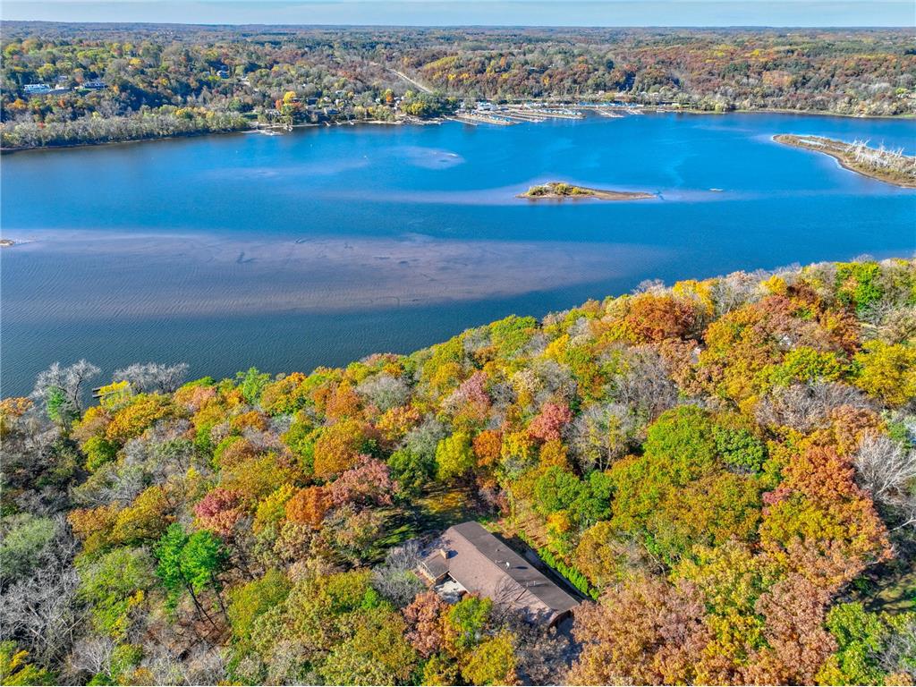 1430 Triangle Drive Saint Joseph Twp WI 54082 - St Croix River 6806132 image1