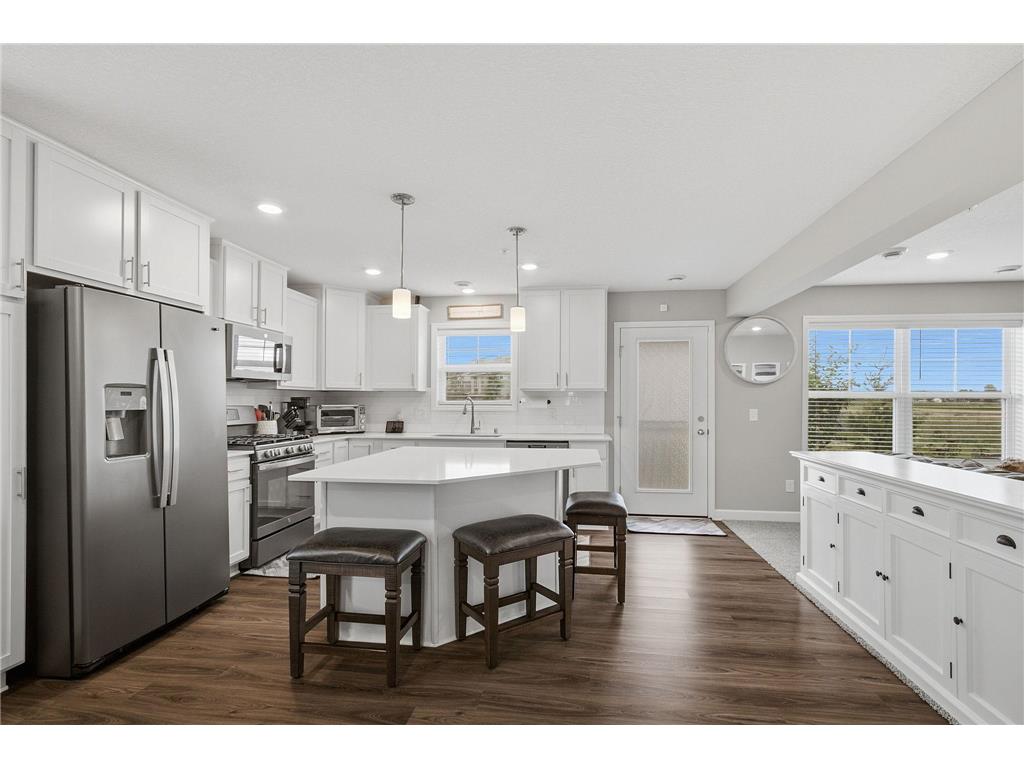 14300 Arctic Circle Rosemount MN 55068 7099981 image7