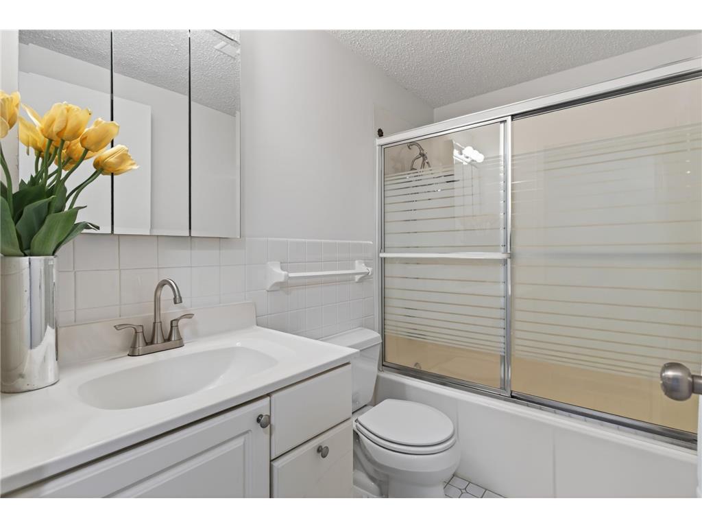 14302 Fairway Drive Eden Prairie MN 55344 7070817 image10