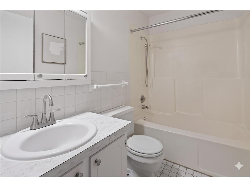 14302 Fairway Drive Eden Prairie MN 55344 7070817 image12