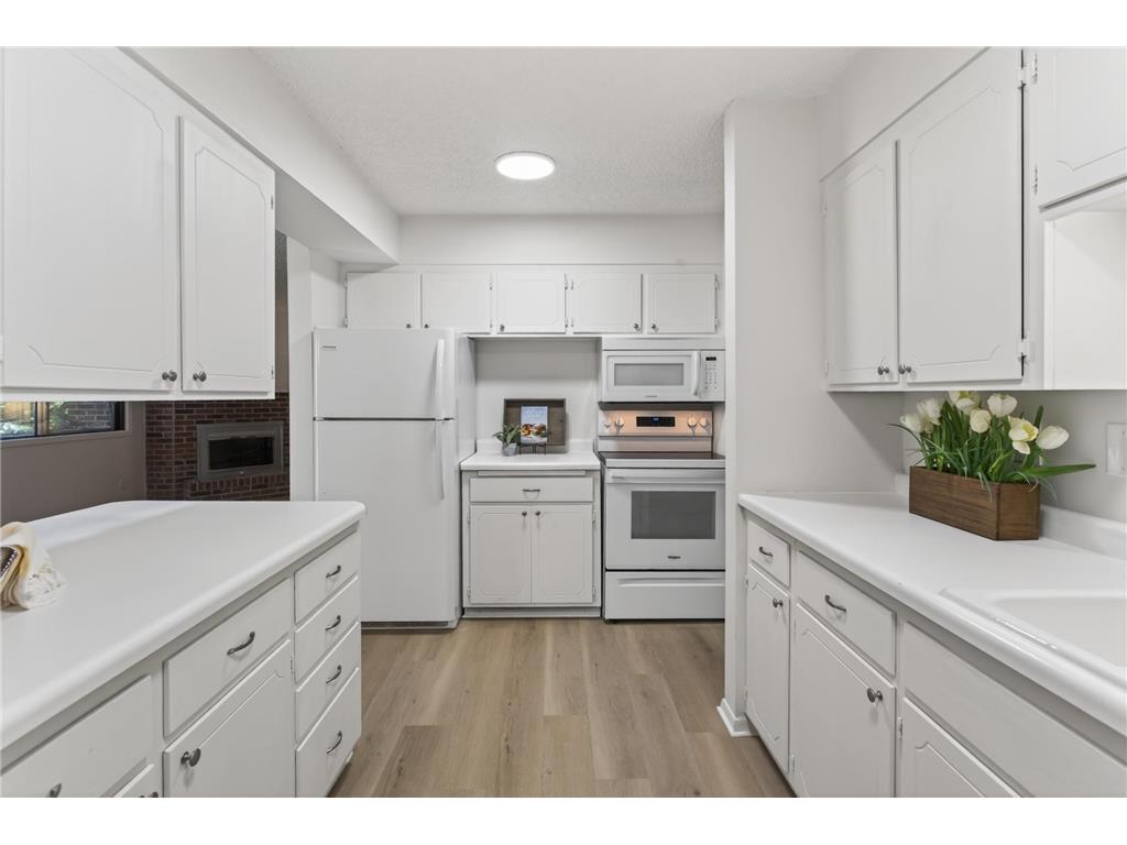 14302 Fairway Drive Eden Prairie MN 55344 7070817 image5