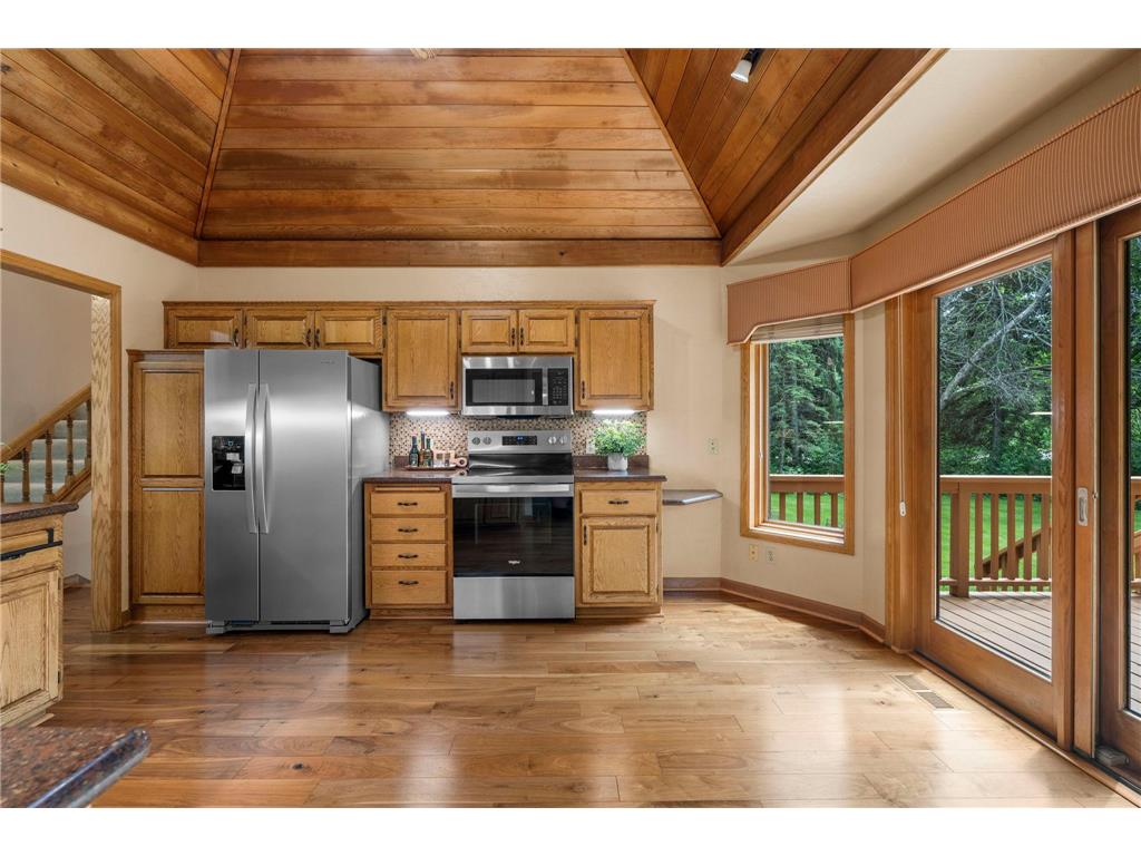 14305 44th Avenue N Plymouth MN 55446 7067015 image17