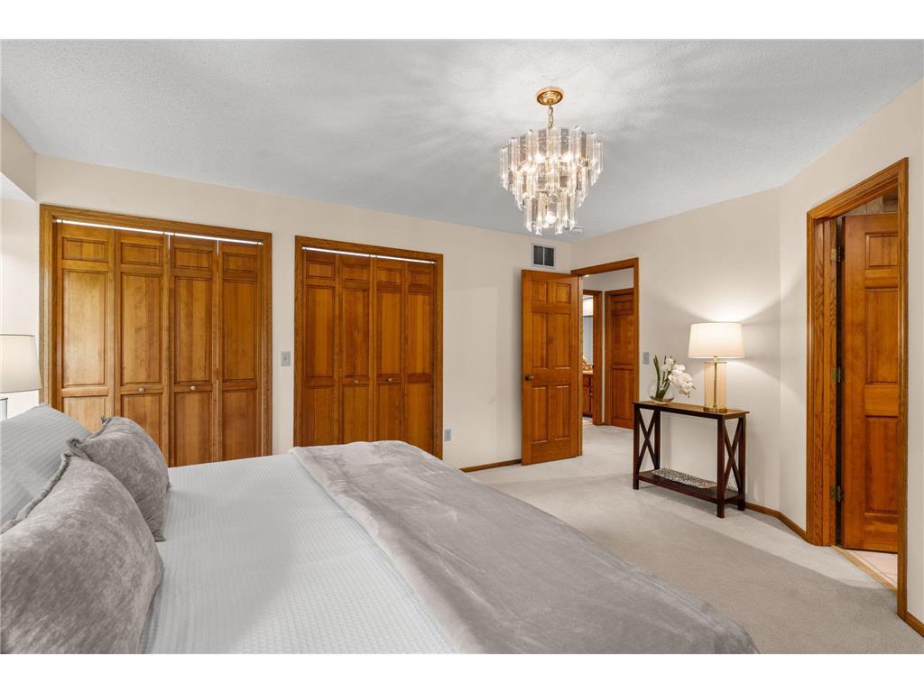14305 44th Avenue N Plymouth MN 55446 7067015 image27