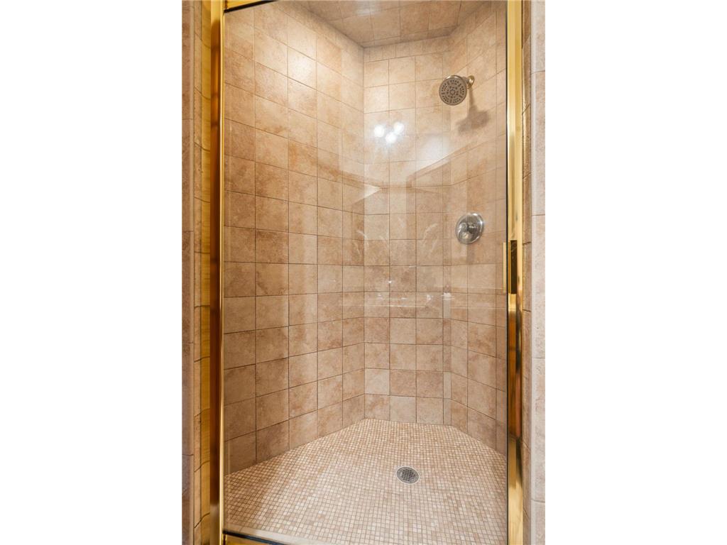14305 44th Avenue N Plymouth MN 55446 7067015 image32