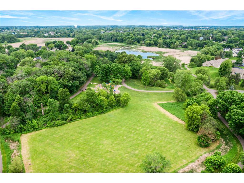 14305 44th Avenue N Plymouth MN 55446 7067015 image78
