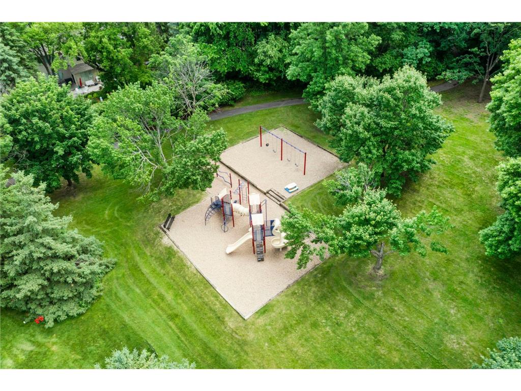 14305 44th Avenue N Plymouth MN 55446 7067015 image80