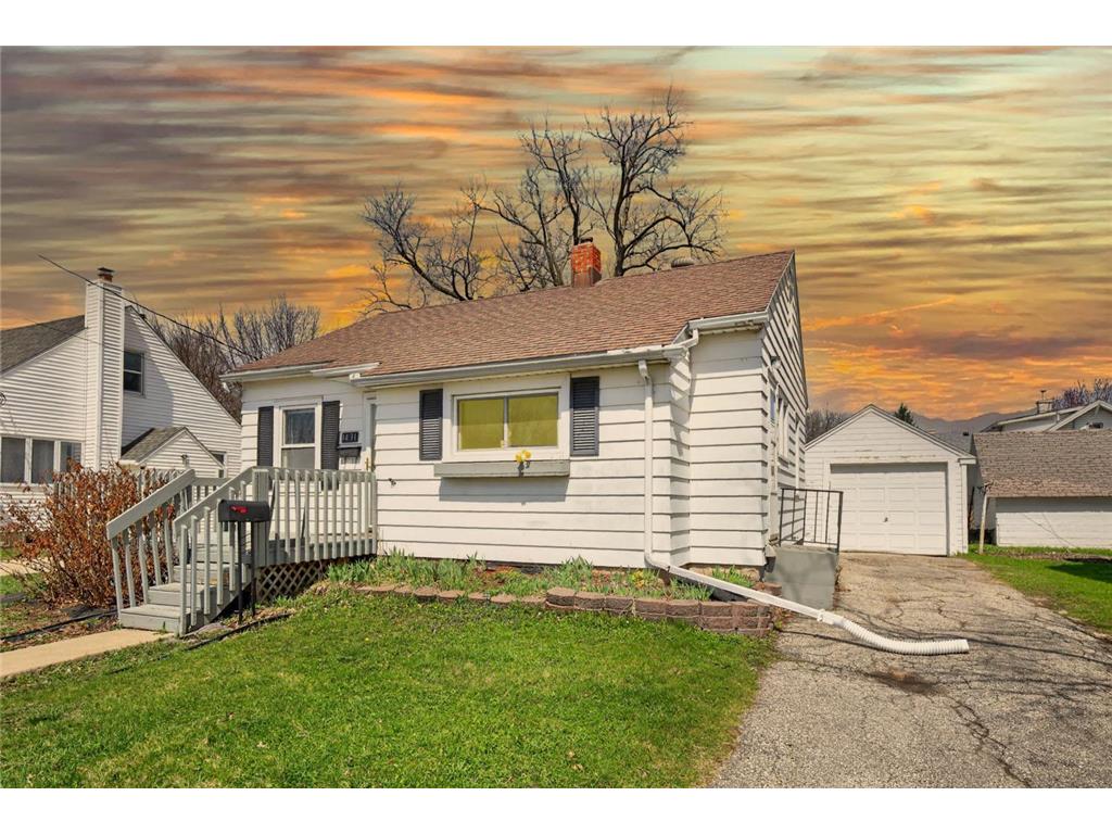 1431 1st Street SE Rochester MN 55904 7055463 image1
