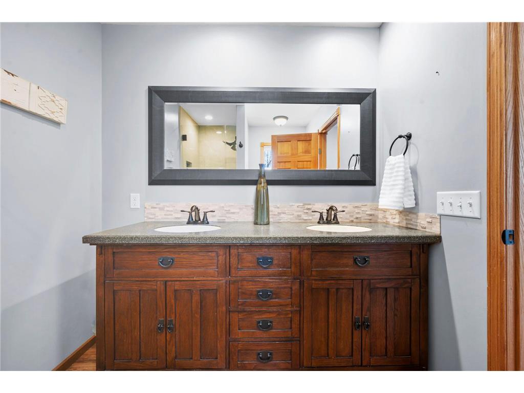 1431 Hazelcrest Drive Hudson WI 54016 7034912 image14