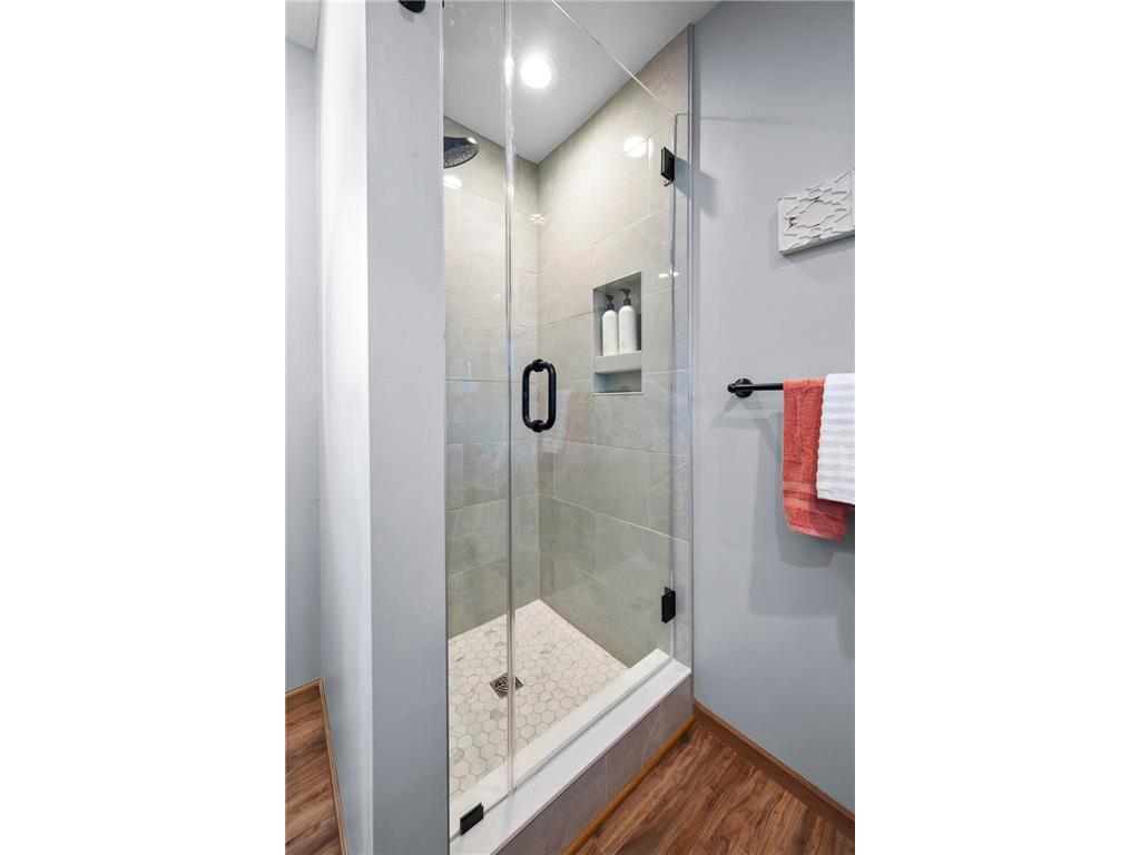 1431 Hazelcrest Drive Hudson WI 54016 7034912 image15