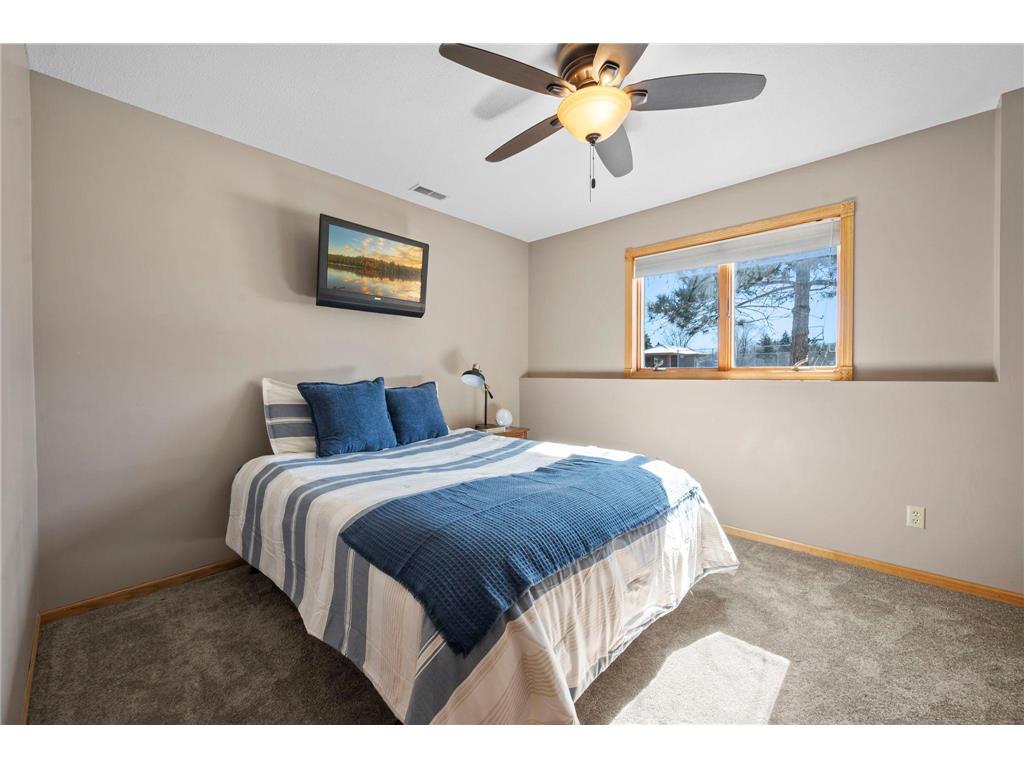 1431 Hazelcrest Drive Hudson WI 54016 7034912 image19