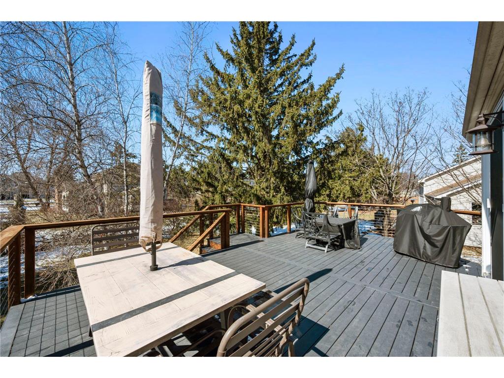 1431 Hazelcrest Drive Hudson WI 54016 7034912 image21