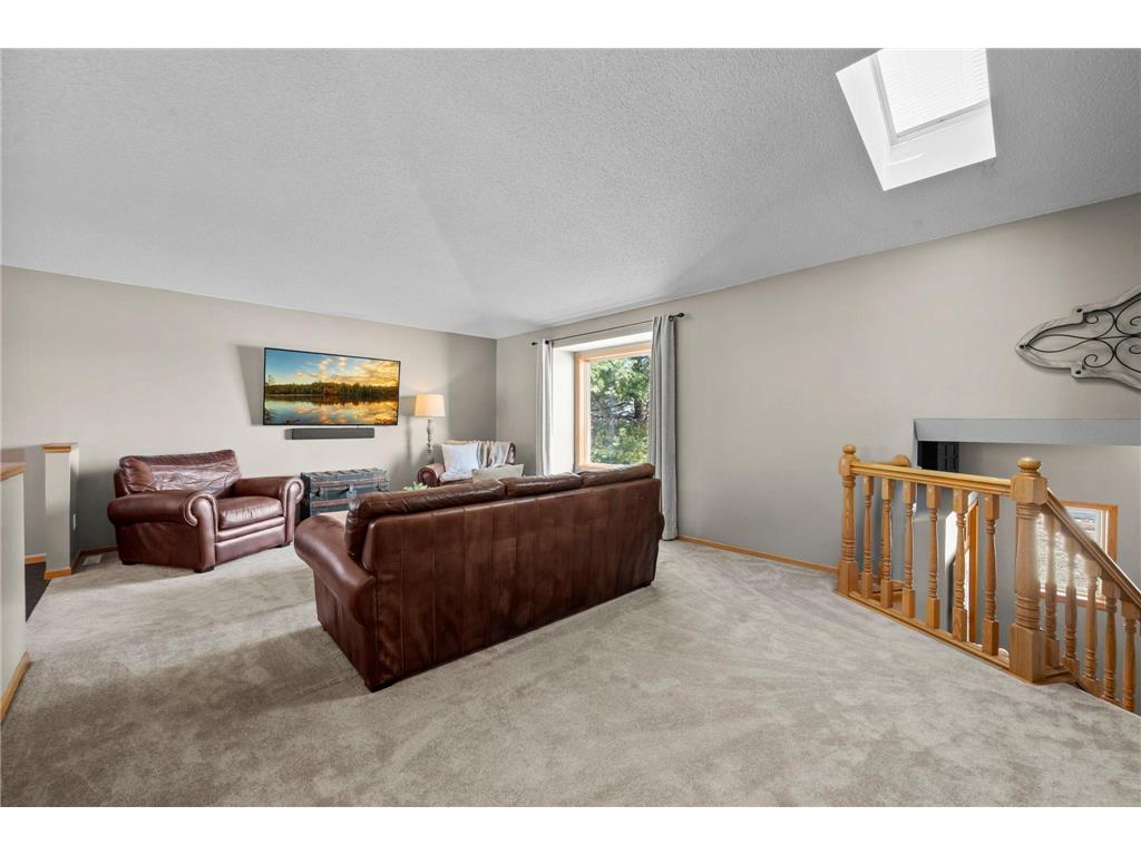 1431 Hazelcrest Drive Hudson WI 54016 7034912 image4