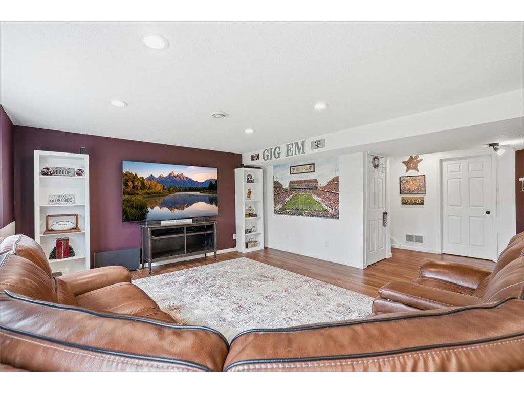 1431 Pioneer Circle Houlton WI 54082 7065469 image35
