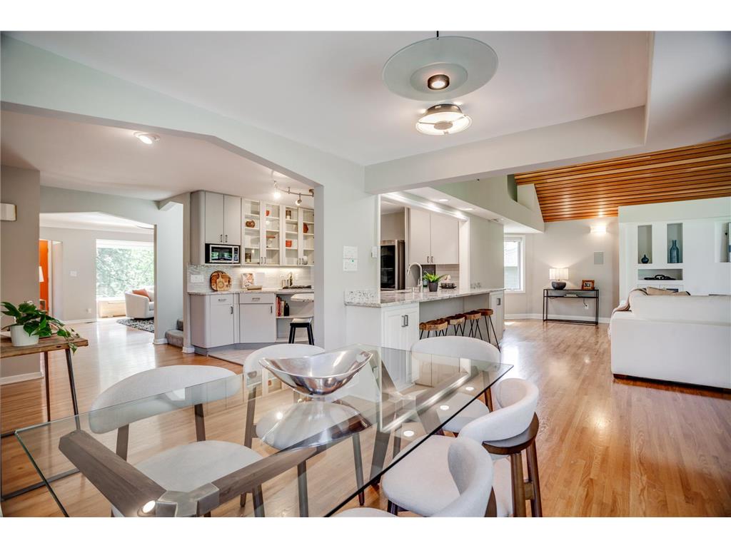 1431 Spring Valley Road Golden Valley MN 55422 7049566 image12