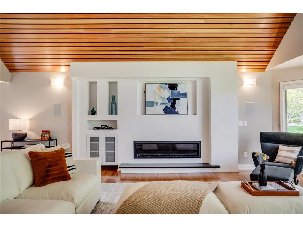1431 Spring Valley Road Golden Valley MN 55422 7049566 image25