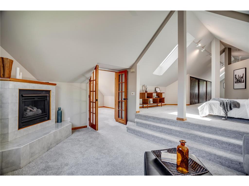 1431 Spring Valley Road Golden Valley MN 55422 7049566 image36