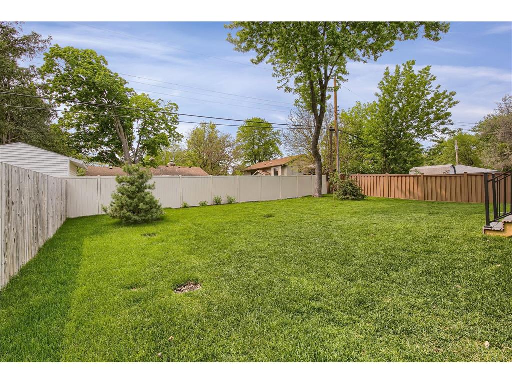 1431 Sumter Avenue N Golden Valley MN 55427 7052708 image35