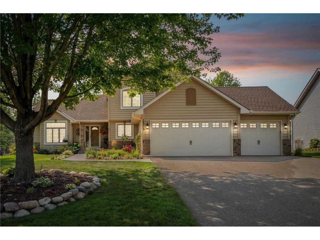 14313 Freeport Trail, Apple Valley, MN, 55124 MLS 6405410 Edina Realty