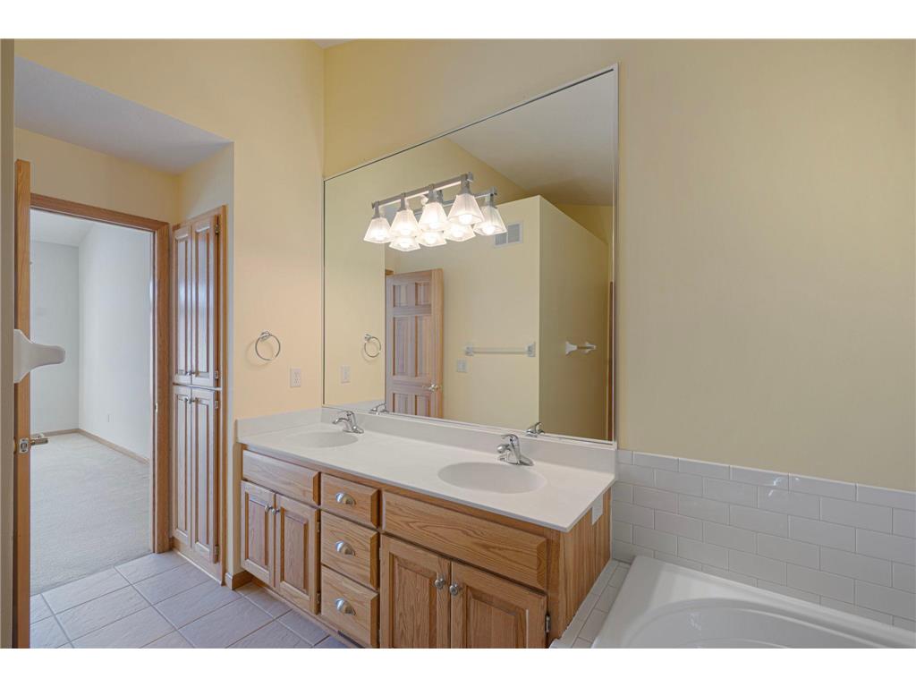 14313 Savanna Oaks Drive Savage MN 55378 7030428 image26
