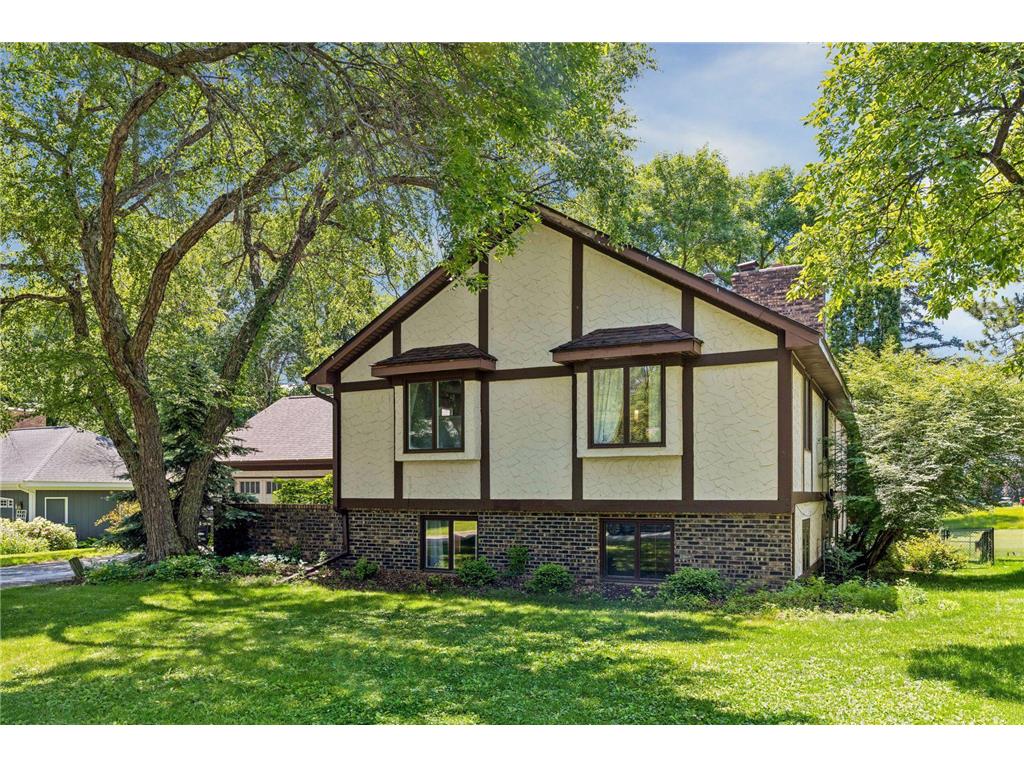 14315 Wedgeway Court Eden Prairie MN 55346 7094263 image2