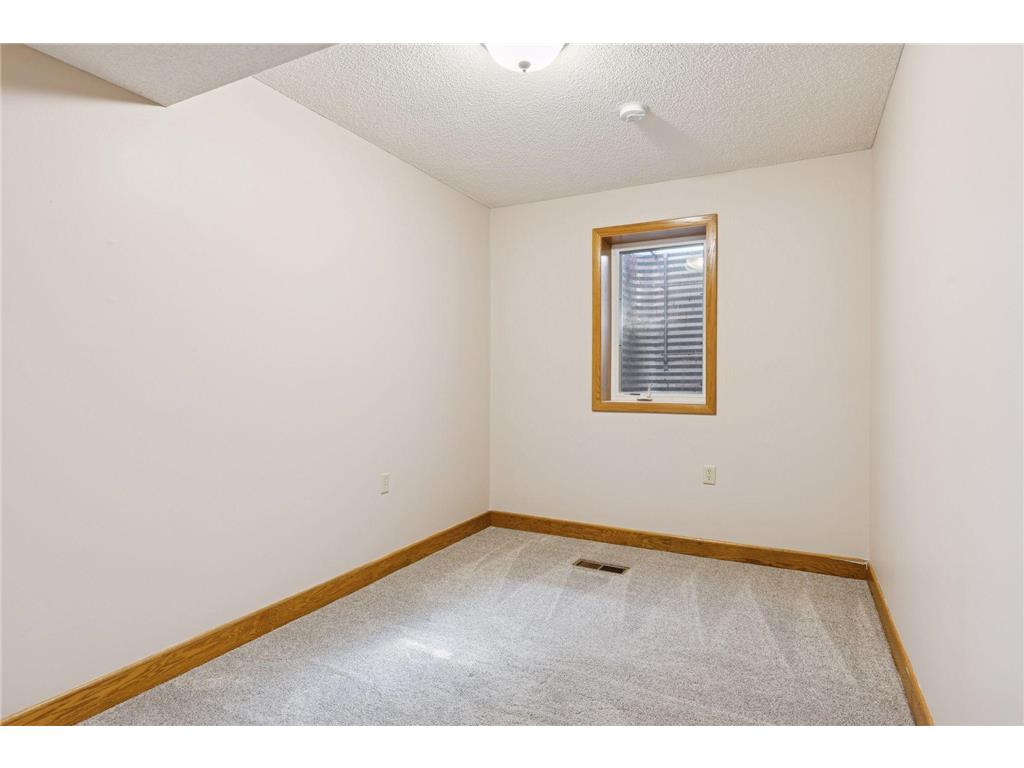 14319 214th Avenue NW Elk River MN 55330 7025797 image33