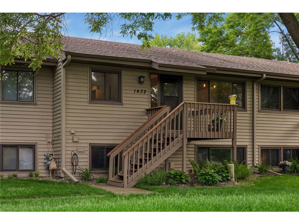 1432 Arden View Drive Arden Hills MN 55112 7054531 image1