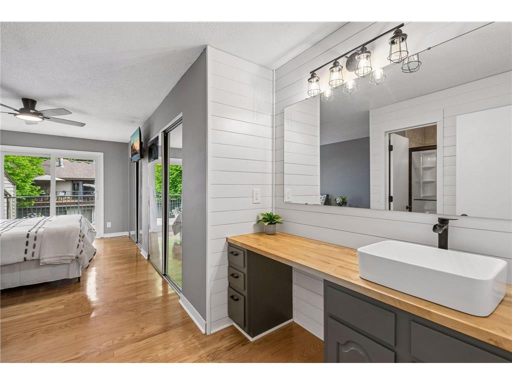 1432 Arden View Drive Arden Hills MN 55112 7054531 image15