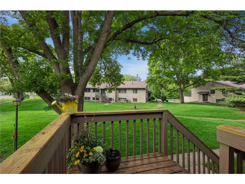 1432 Arden View Drive Arden Hills MN 55112 7054531 image2