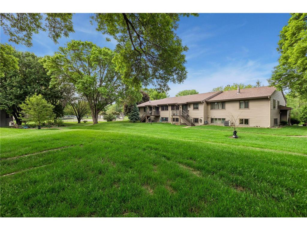 1432 Arden View Drive Arden Hills MN 55112 7054531 image3