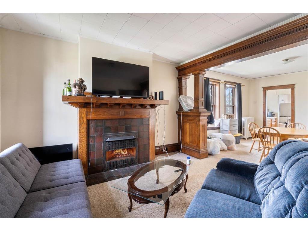 1432 E 4th Street Duluth MN 55805 7080469 image3