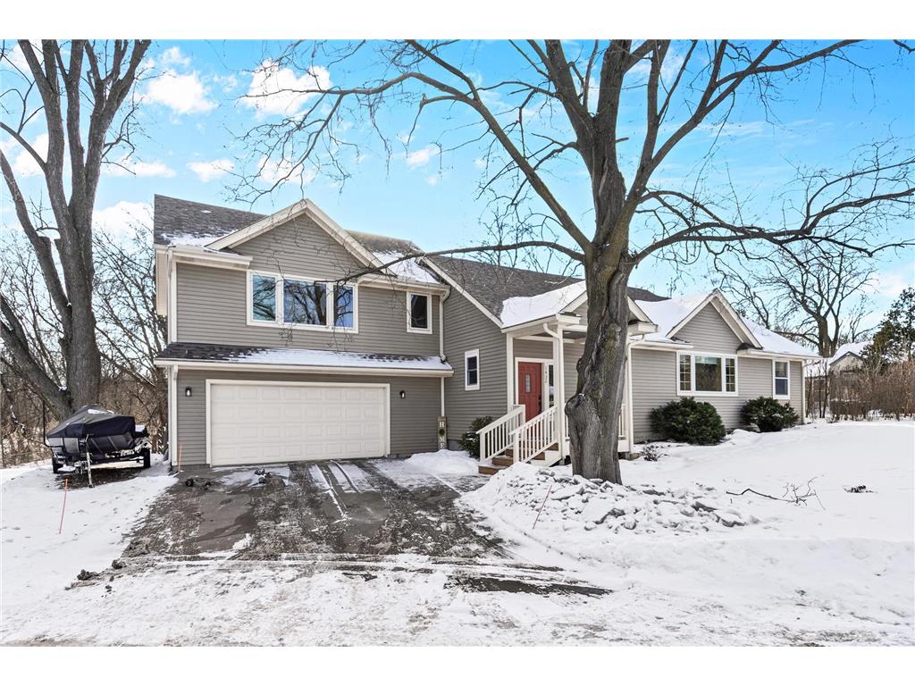 1432 Rose Place Roseville MN 55113 6812077 image1