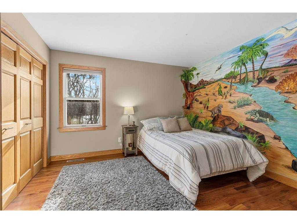 1432 Rose Place Roseville MN 55113 6812077 image21