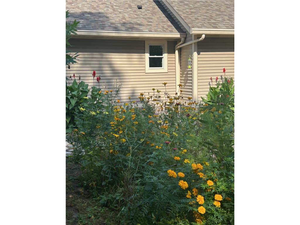 1432 Rose Place Roseville MN 55113 6812077 image37