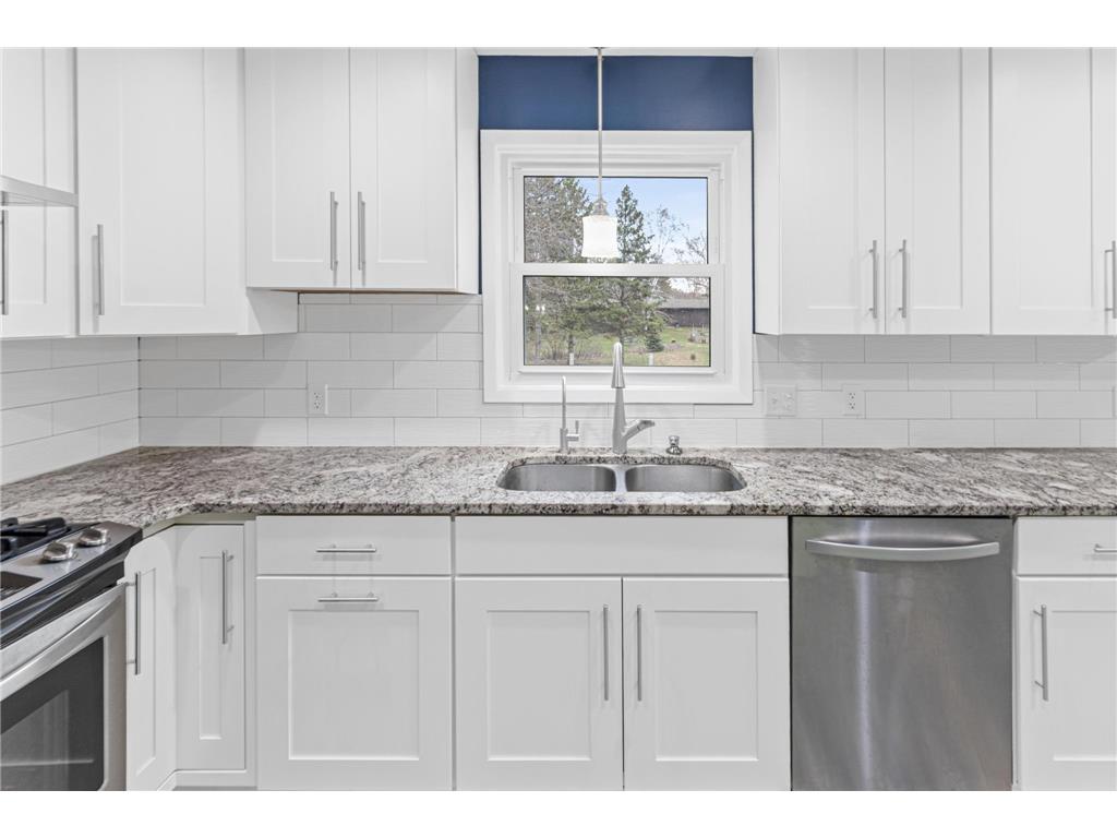 14320 13th Avenue N Plymouth MN 55447 7050227 image3