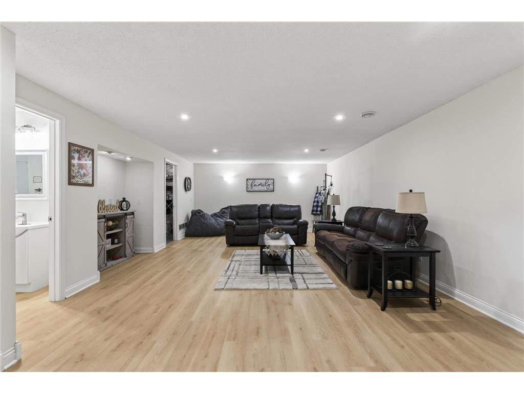 14320 314th Avenue NW Baldwin Twp MN 55371 7080770 image16