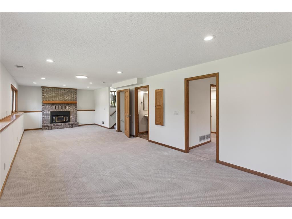 14322 Raven Street NW Andover MN 55304 7073341 image19