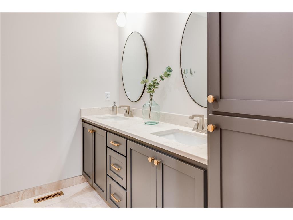 14325 Brockton Lane Rogers MN 55374 6731321 image40