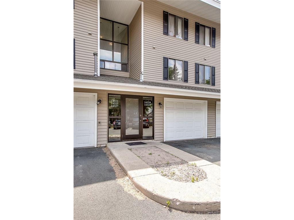 14325 Fairway Drive Eden Prairie MN 55344 6391394 image1