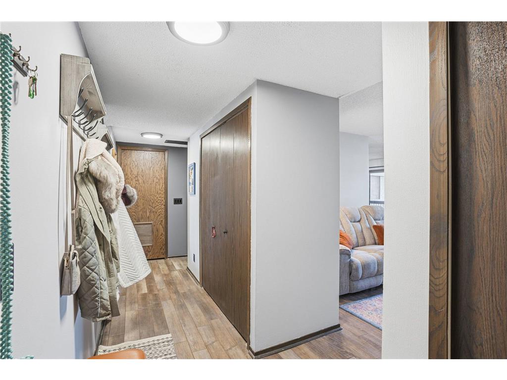 14326 Fairway Drive Eden Prairie MN 55344 7000060 image5