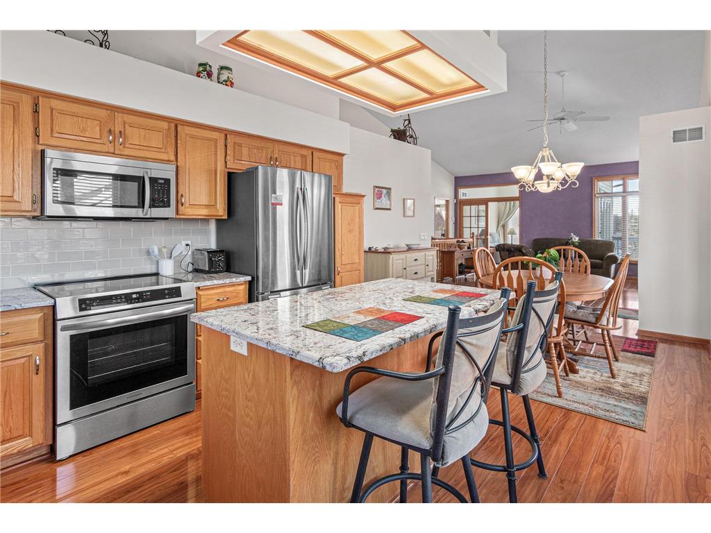 14326 Peninsula Point Drive Savage MN 55378 7022516 image6