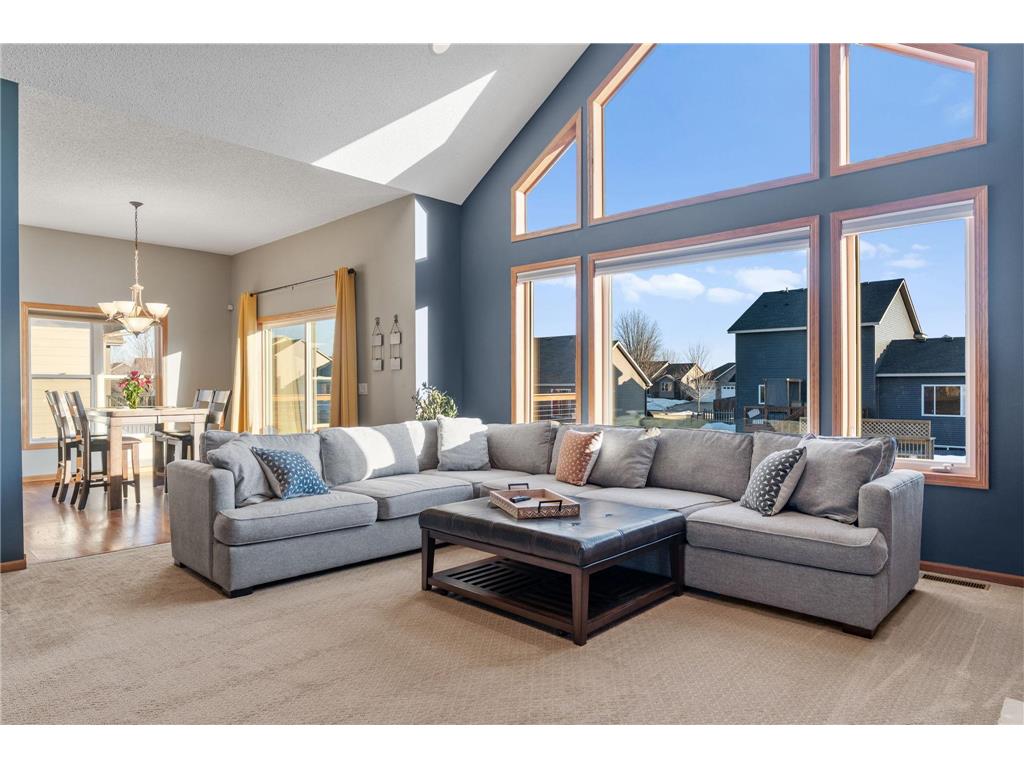 1433 10th Street Circle SE New Prague MN 56071 7014813 image2