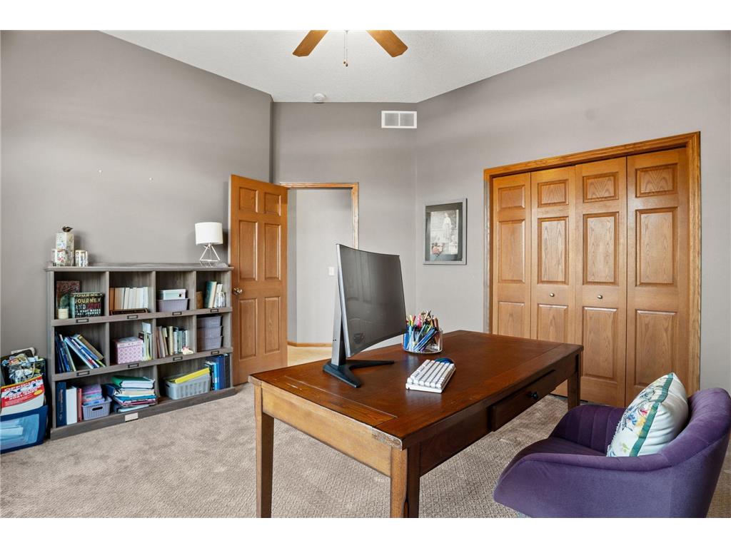 1433 10th Street Circle SE New Prague MN 56071 7014813 image22