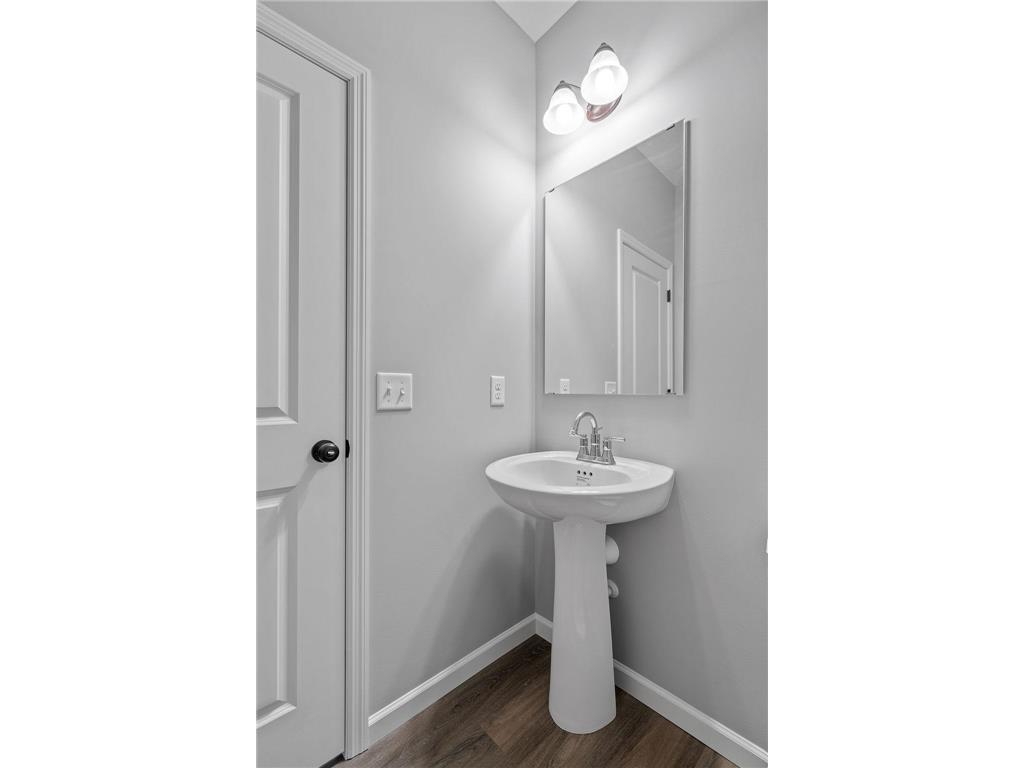 1433 192nd Avenue East Bethel MN 55011 7000706 image10