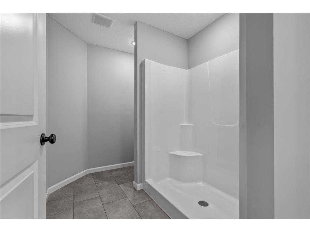 1433 192nd Avenue East Bethel MN 55011 7000706 image15